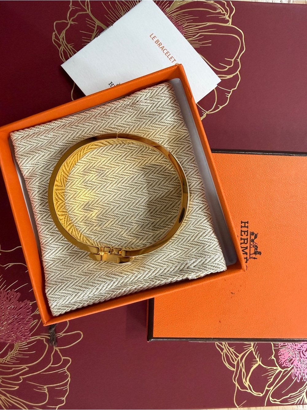 Hermès Gold-Plated Cuff Bracelet - Picture 4 of 7